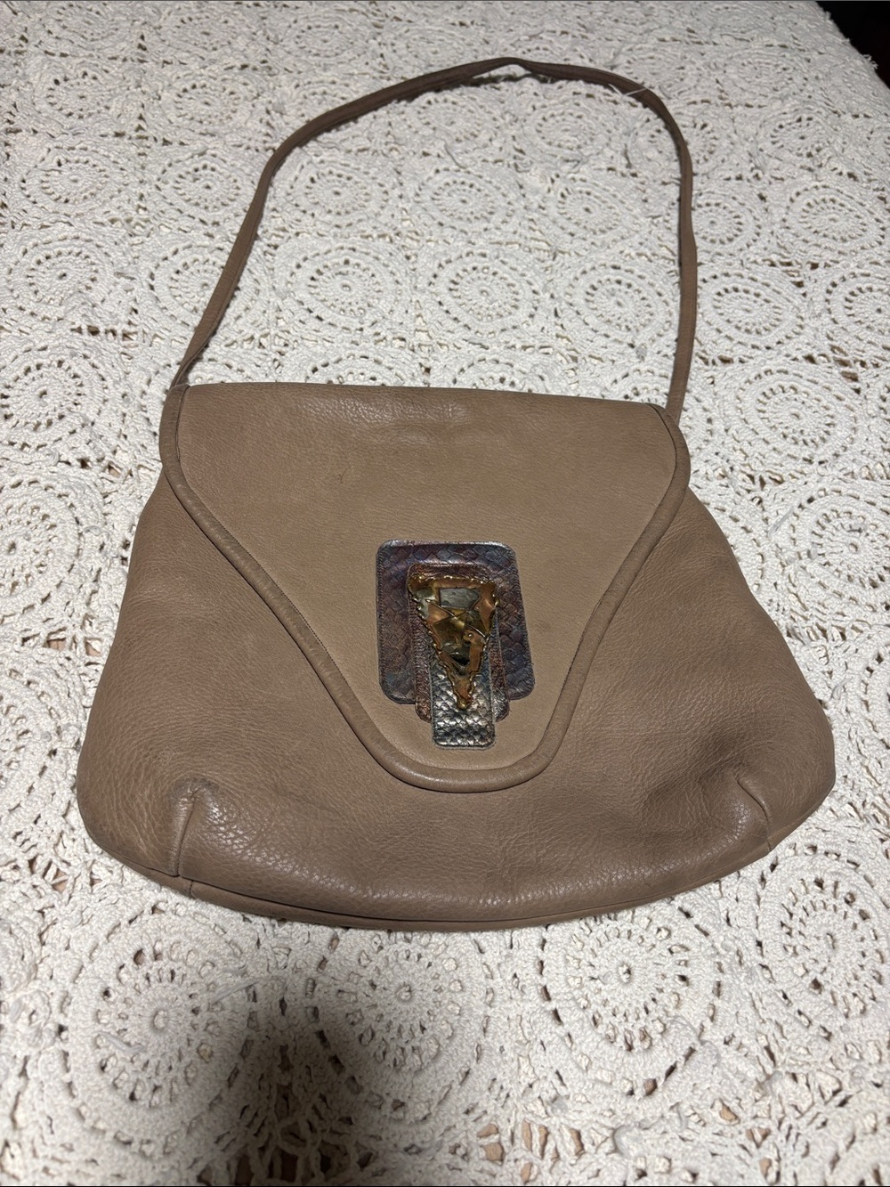 Women’s Taupe Leather Shoulder Bag